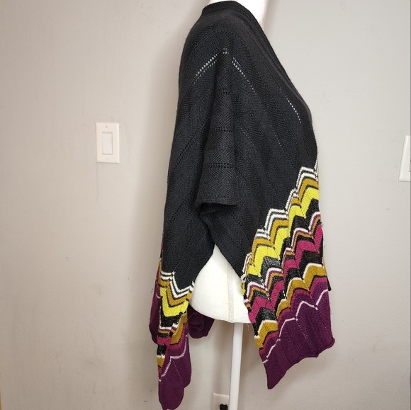 Missoni for Target shawl, cape, poncho. - Picture 4 of 13